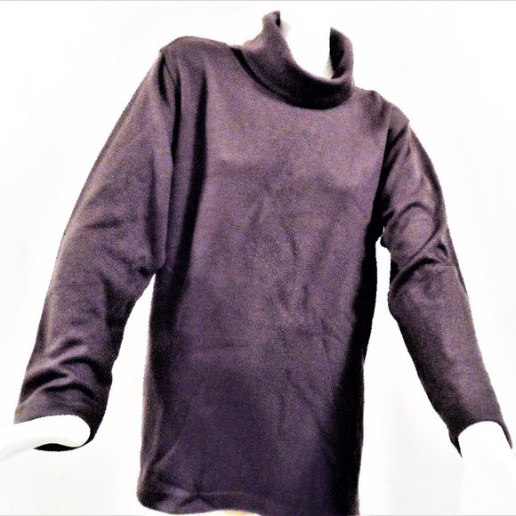 LISA CAMPIONE LONG SWEATER  NWOT - Picture 1 of 2